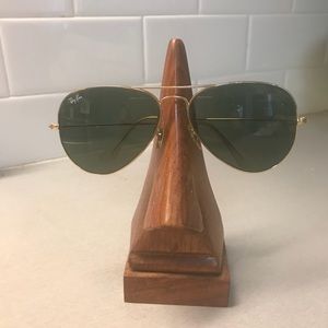 Ray-ban aviators with case. Like new!